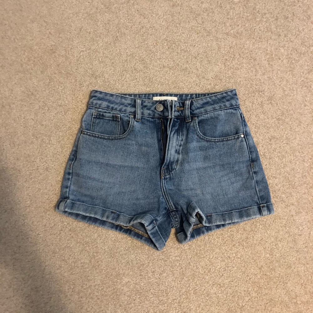pacsun size 23 mom jean shorts